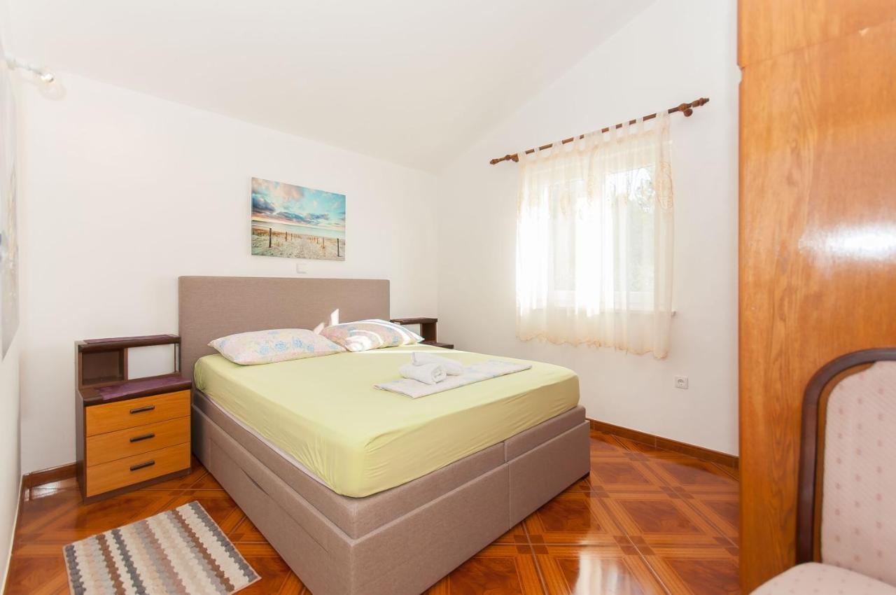 Apartments Marija Pisak Exterior foto